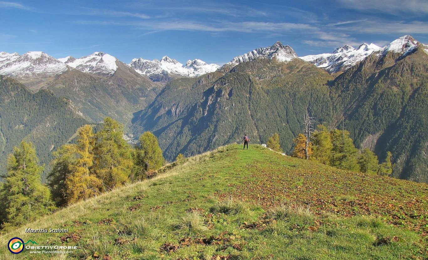 53 Panorama dal Monte Colle....JPG